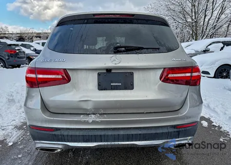 2019 Mercedes-Benz Glc 300 4Matic z USA, uszkodzony, nr VIN WDC0G4KB0KV184731